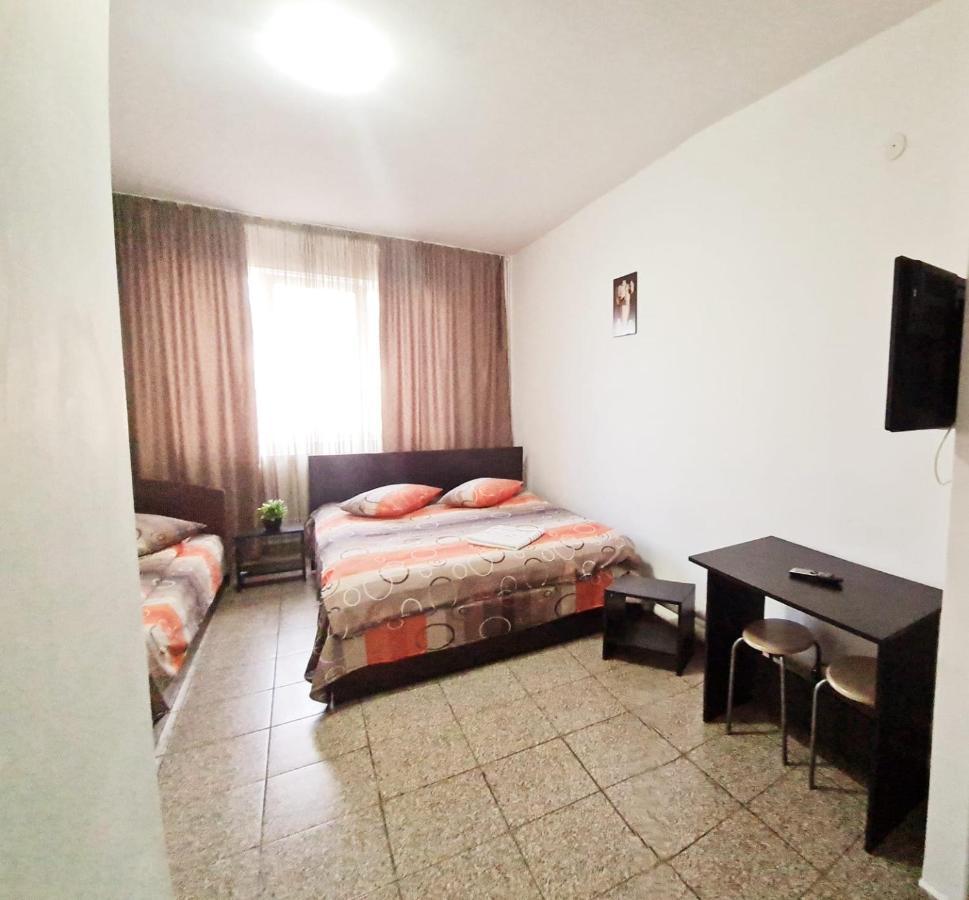 Casa Dobrescu Centura De Nord Ξενοδοχείο Κραϊόβα Εξωτερικό φωτογραφία