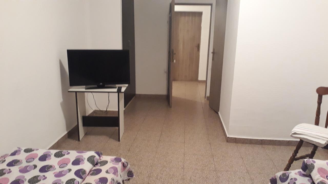 Casa Dobrescu Centura De Nord Ξενοδοχείο Κραϊόβα Εξωτερικό φωτογραφία