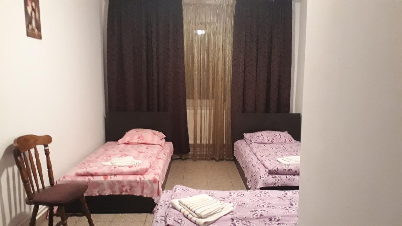 Casa Dobrescu Centura De Nord Ξενοδοχείο Κραϊόβα Εξωτερικό φωτογραφία